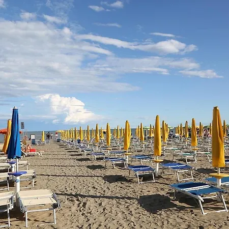 Cosy And Bright With Swimming Pool With Sea View Apartment Lignano Sabbiadoro